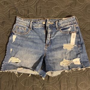 Women’s jean shorts
